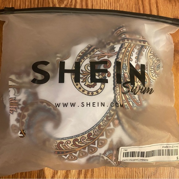 S Bandana Print Bikini Top Halter Swim Bathing Suit Swimsuit White Brown Small - Picture 5 of 5